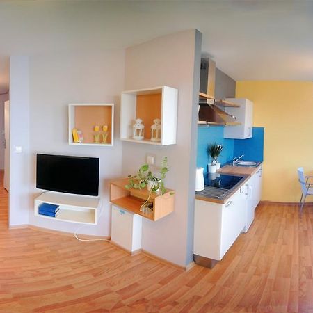 Tahiti Apartment Wrocław Exterior foto