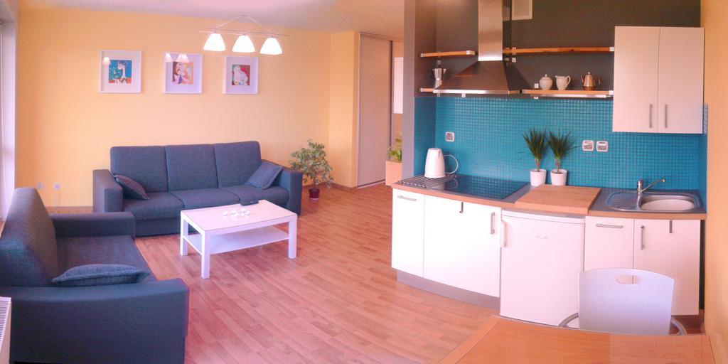 Tahiti Apartment Wrocław Exterior foto